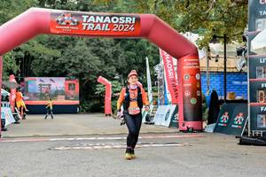 BIB: 
                            <button type="button" onclick="openModal(25182791)" class="btn btn-primary btn-sm float-right btn-popup" data-toggle="modal" data-target=".modal-high-quality">
                        <i class="fas fa-shopping-cart"></i> Add to Cart
                    </button>
                                            <button type="button" onclick="isThisMe(25182791, true)" class="btn btn-success btn-sm float-right btn-popup btn-isme hidden" data-toggle="tooltip" data-placement="bottom" title="นี่คือรูปของคุณใช่ไหม คลิกที่นี่เพื่อเอาเข้าอัลบั้ม">
                        <i class="fas fa-plus"></i> Add to album
                    </button>
                    <button type="button" onclick="isThisMe(25182791, false)" class="btn btn-warning btn-sm float-right btn-popup btn-isnotme hidden">
                        <i class="fas fa-ban"></i> Remove from album
                    </button>